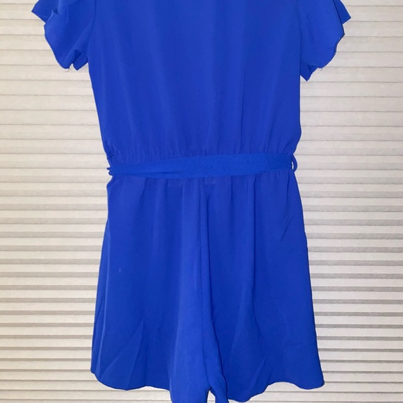 Reoria M Romper - Picture 3 of 4